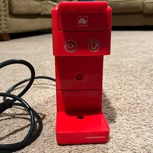 Illy espresso machine
